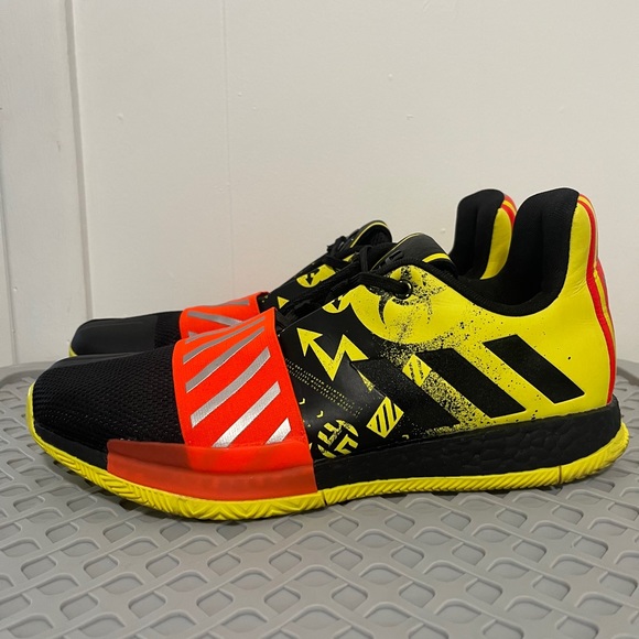 Adidas Harden volume 3 caution - Picture 3 of 7